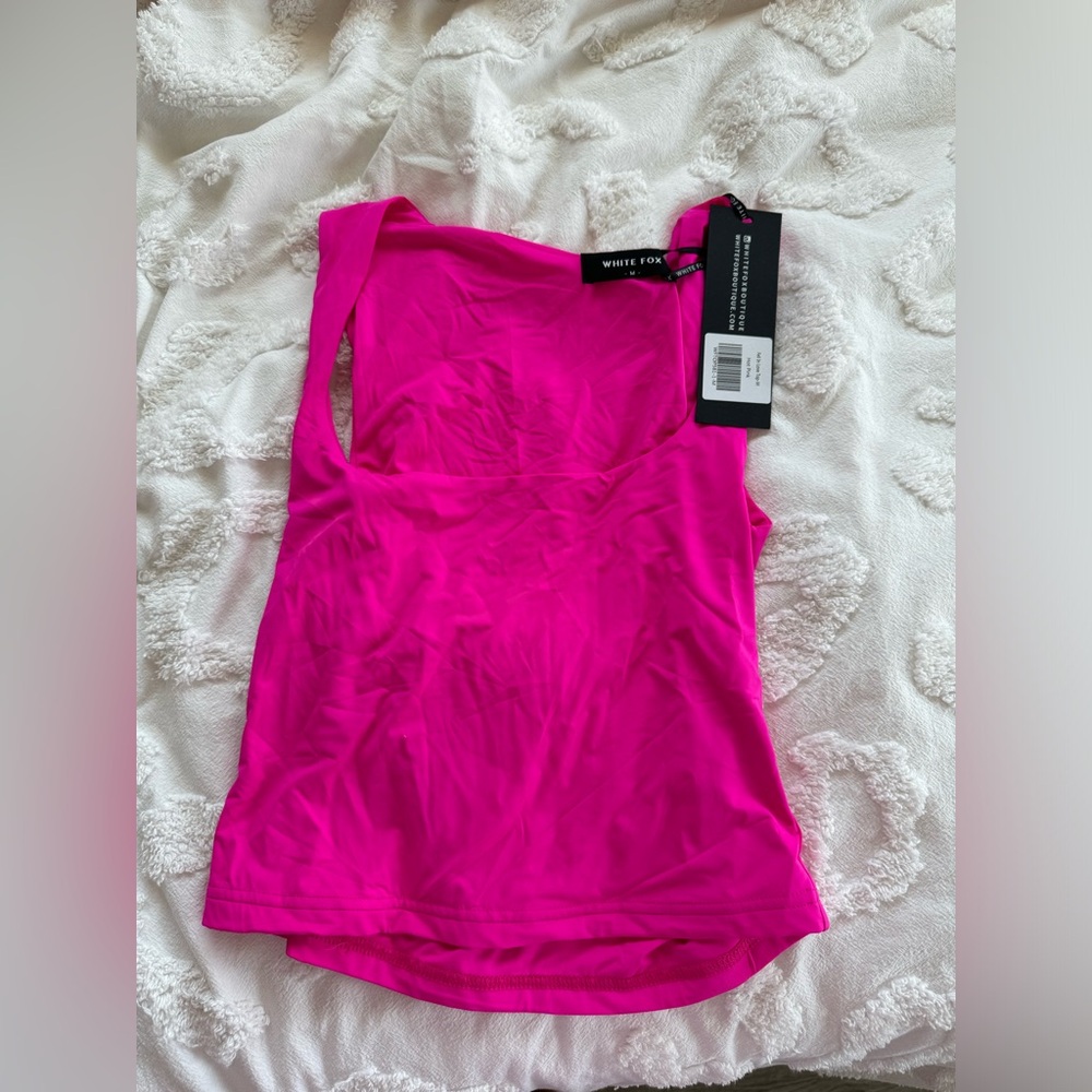 White fox pink tank top